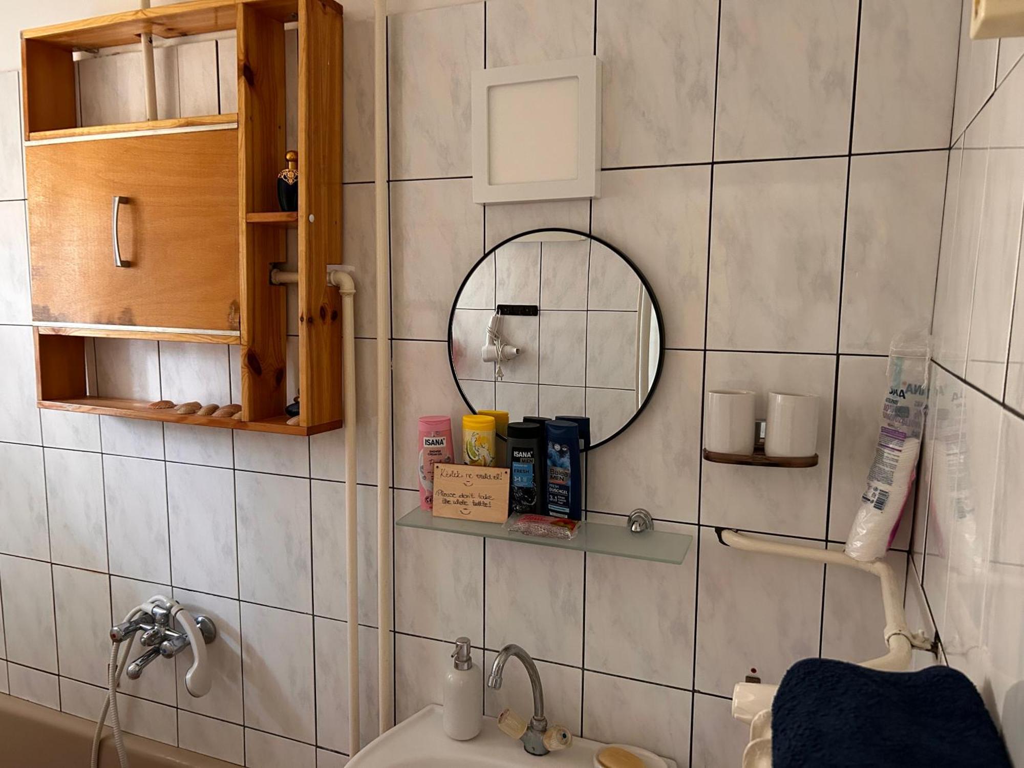Cozy Apartment In The City Centre Next To Dom Square Szeged Bagian luar foto
